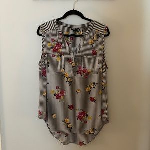 Torrid Harper cut stripes and flower sleeveless blouse